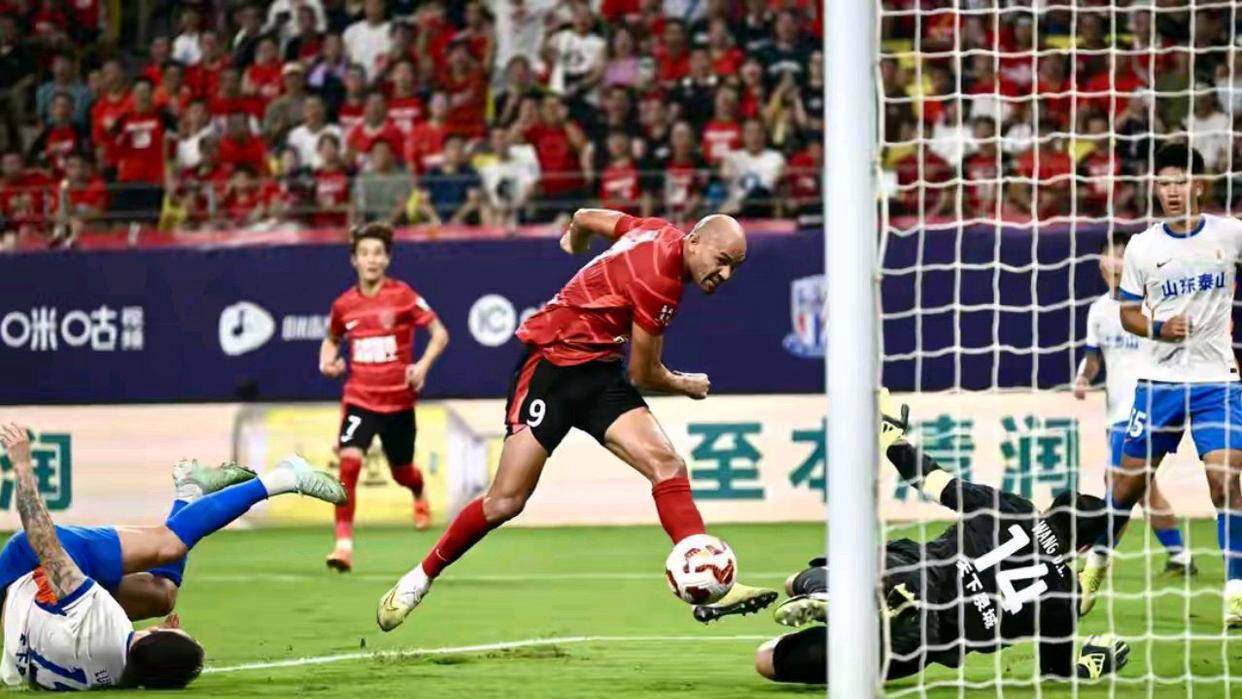 个缩影, 极参与拼抢 个缩影, 极参与拼抢