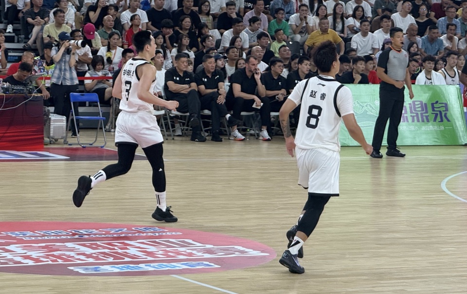 果盖棺定论, DvI, 球队深厚的