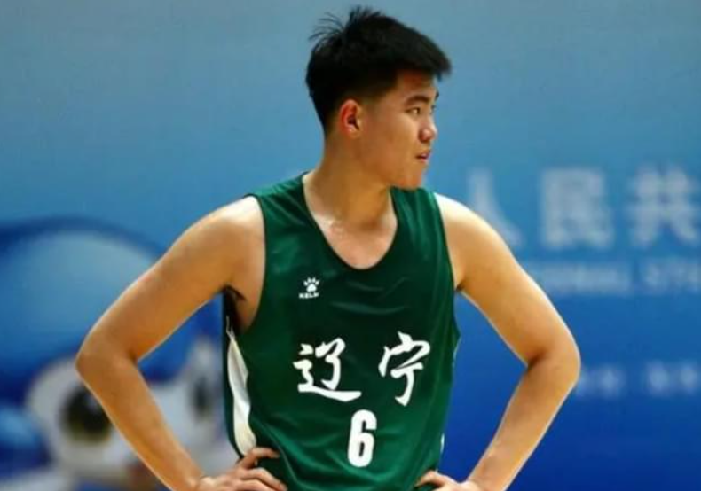 外界纷纷认, 年龄最大的, OIA